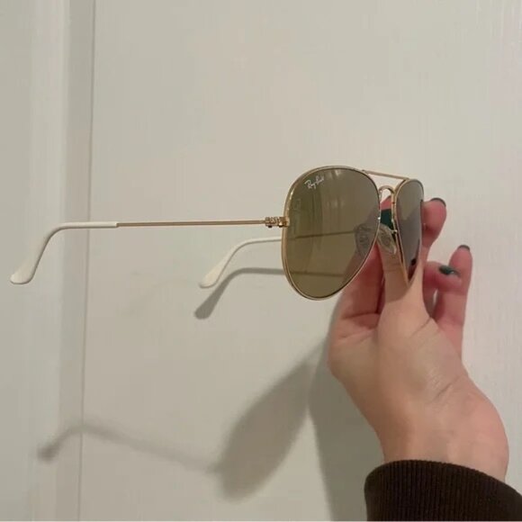Ray-Ban Classic Aviator Sunglasses - Gold/Gradient Brown/White - Gently Used - Picture 3 of 6